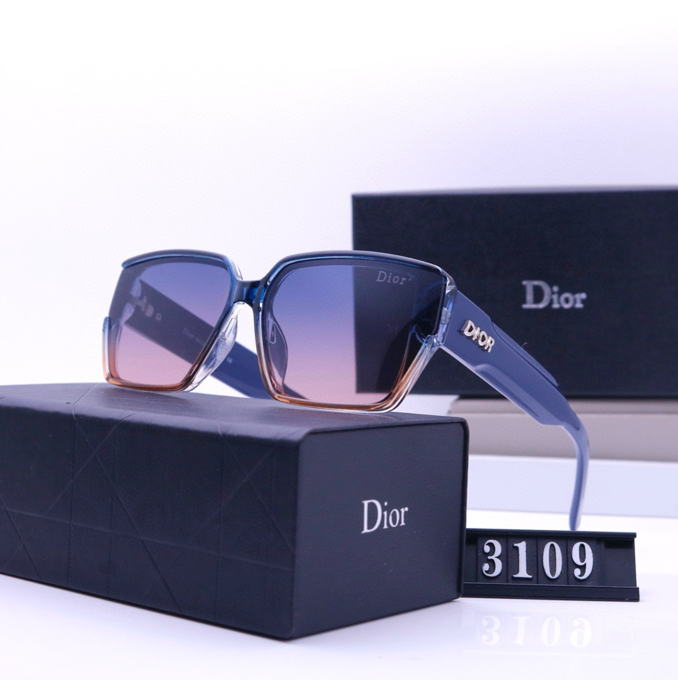 Luxury D Print Toned Sunglasses