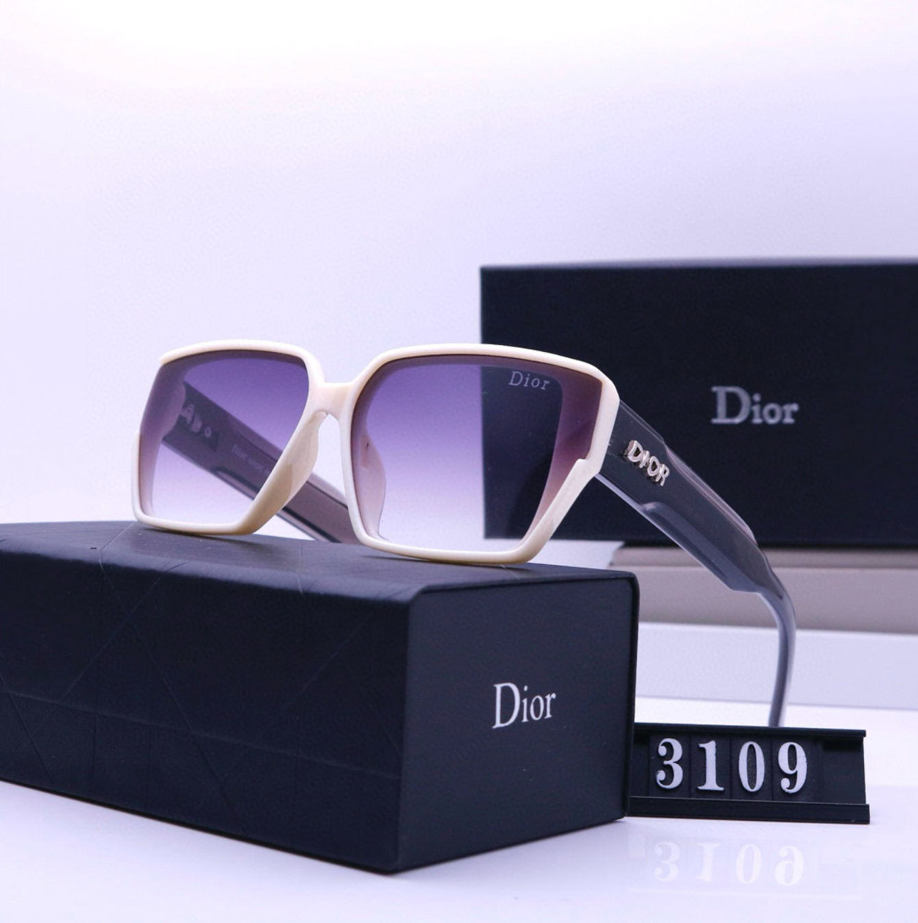 Luxury D Print Toned Sunglasses