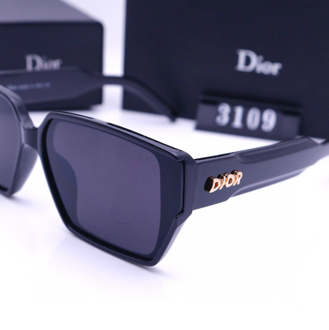 Luxury D Print Toned Sunglasses