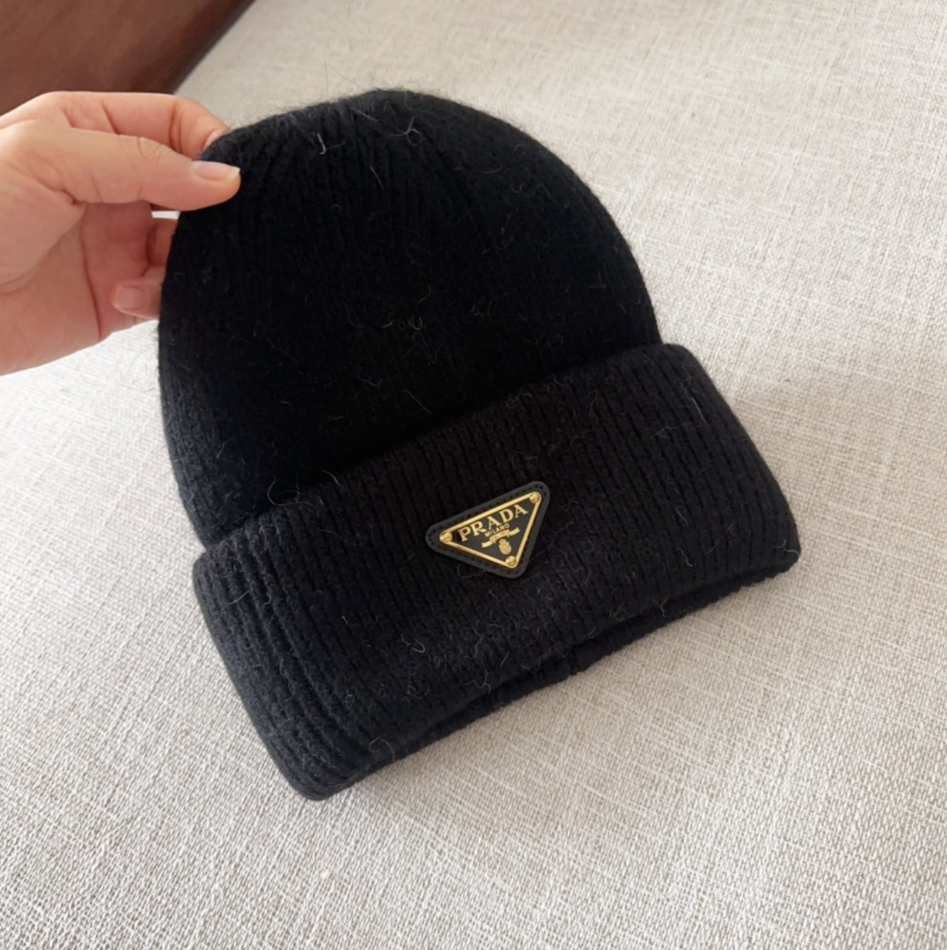 Classic Golden Diamond Fashion Beanie