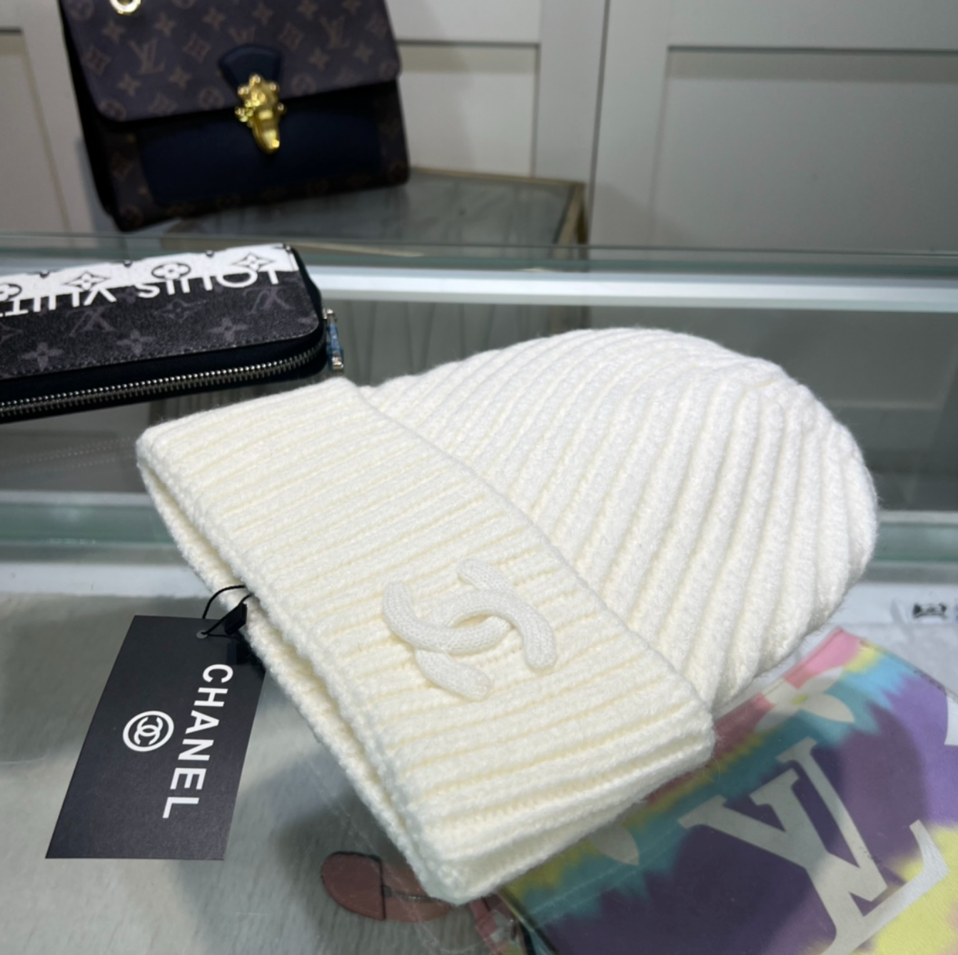 Luxury Snow White Fashion Beanie