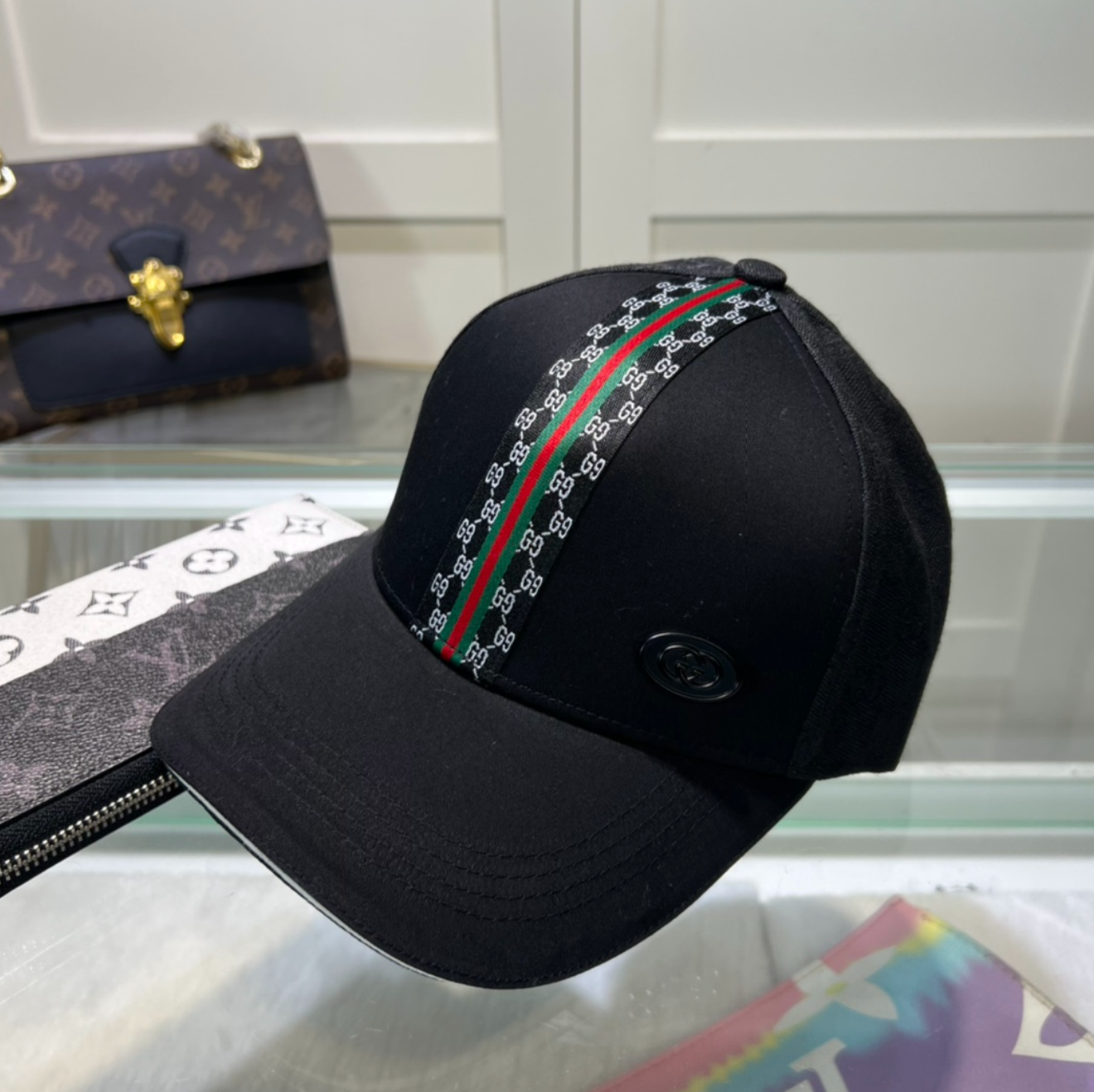 Unique Fashion Black Luxury Stripe Hat