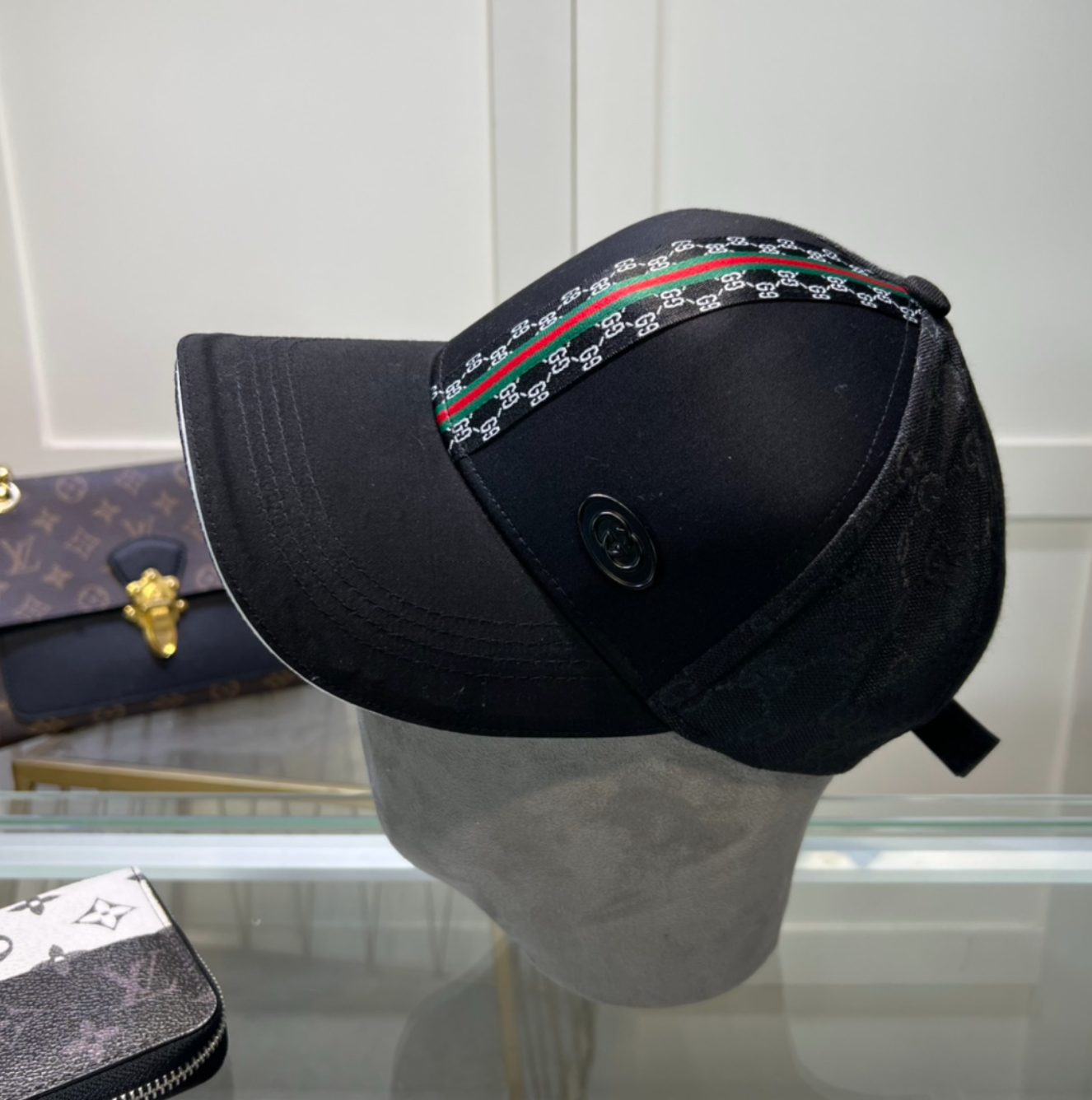 Unique Fashion Black Luxury Stripe Hat