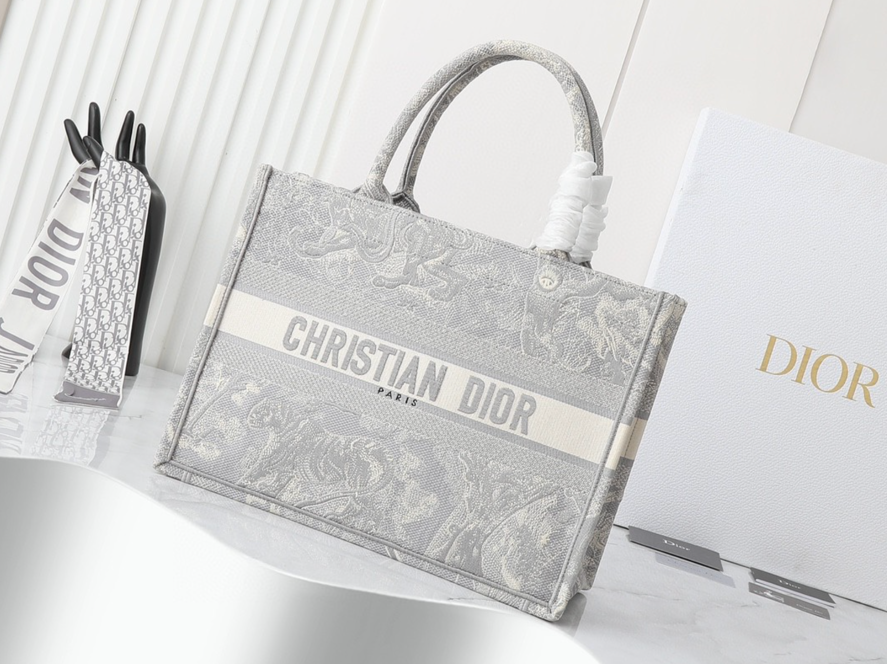 Unique CR Design Wold Grey Fashion Handbag