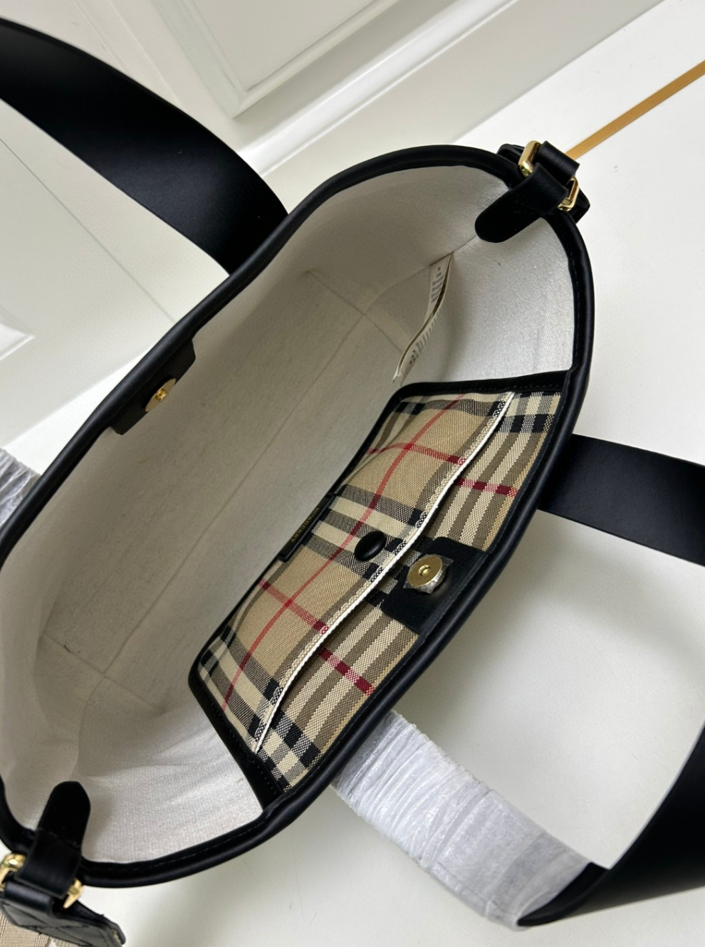 Luxury Stripe Pattern Fashion Handbag