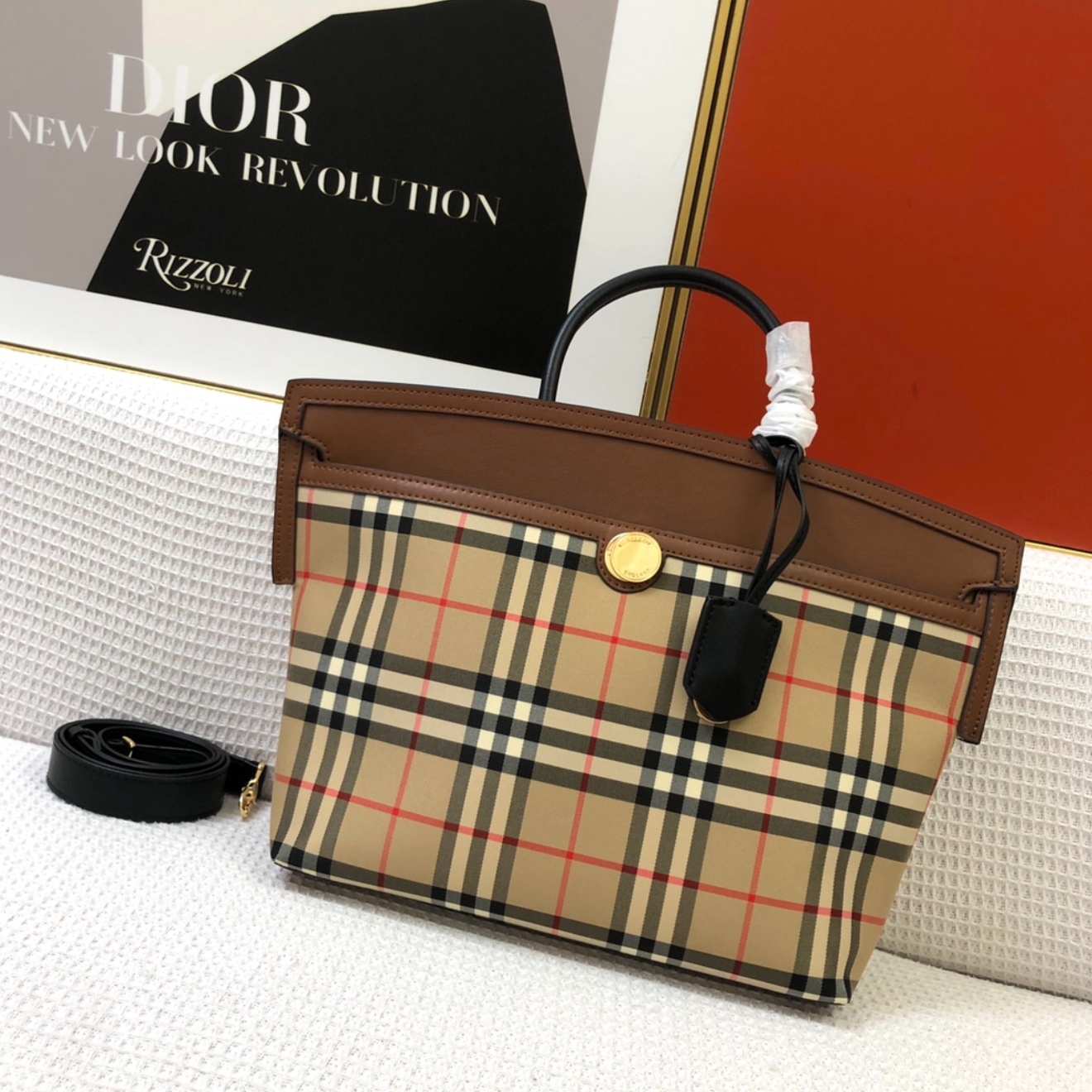 Classic Coffee Stripe Design Fashion Handbag