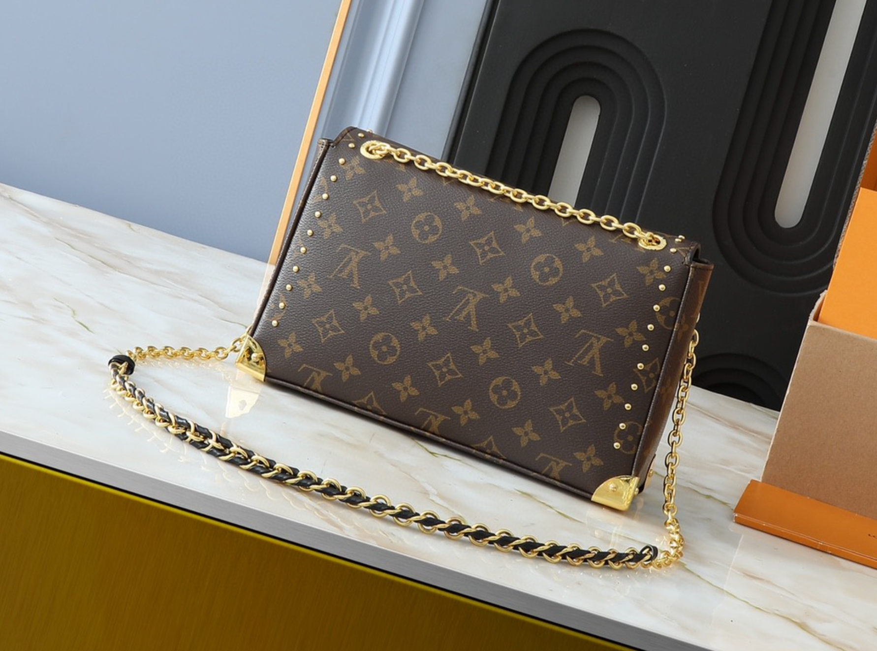 Classic Brown Charm Print Luxury Handbag