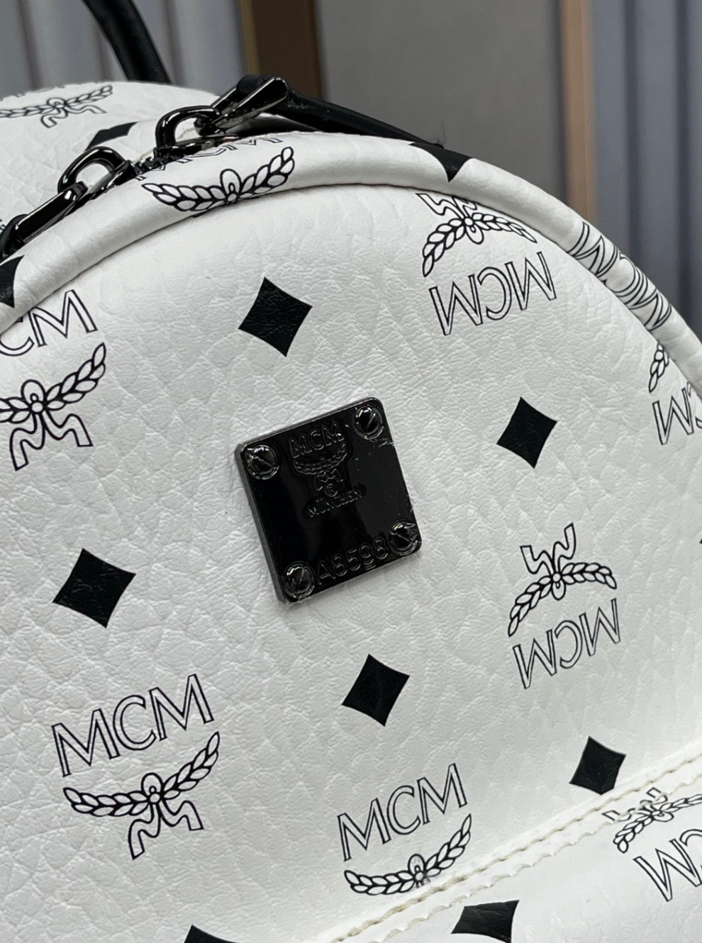 Unique White Leather Charm Print Fashion Backpack