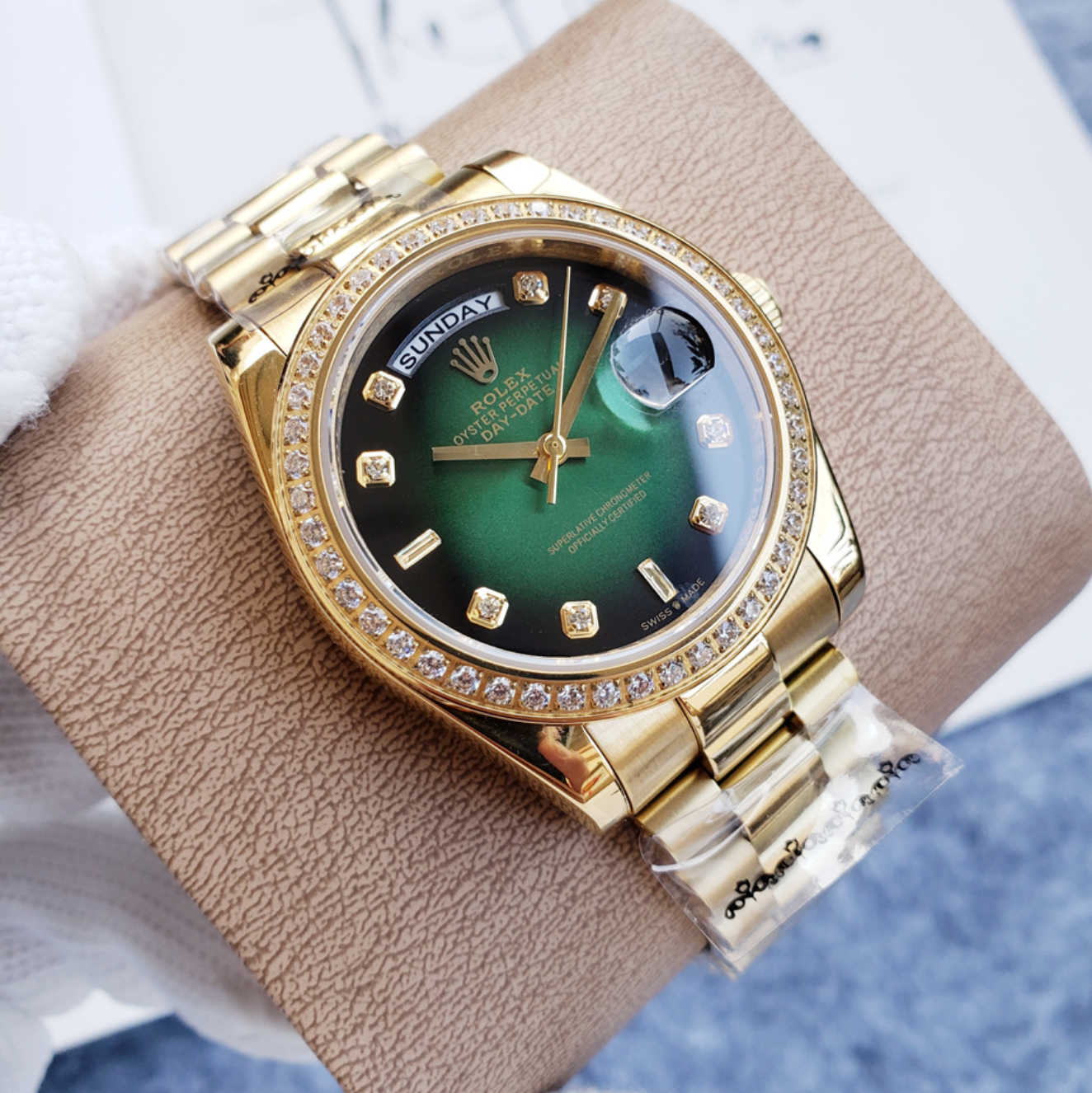 Luxury Shaded Green Fashion Watch