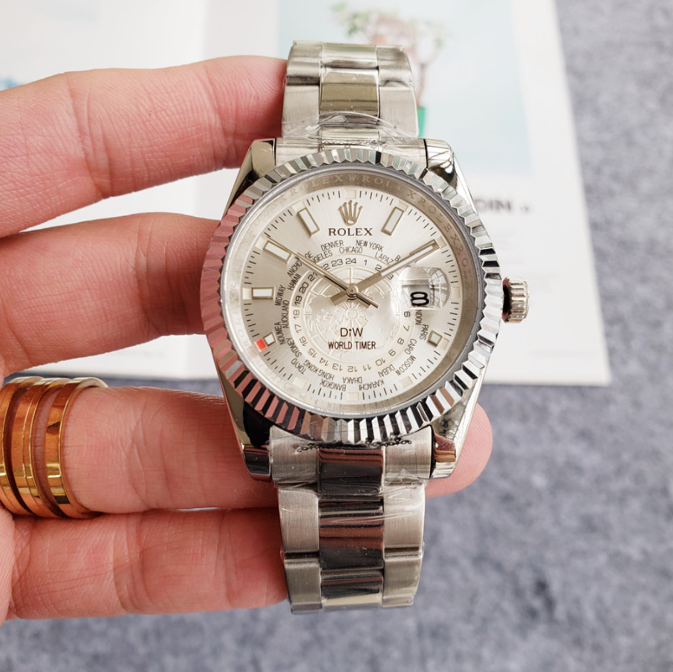 Luxury Pearl Silver Fashion Watch