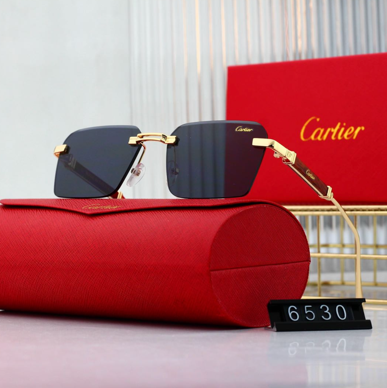 Luxury Gold Finish Fashion Sunglasses