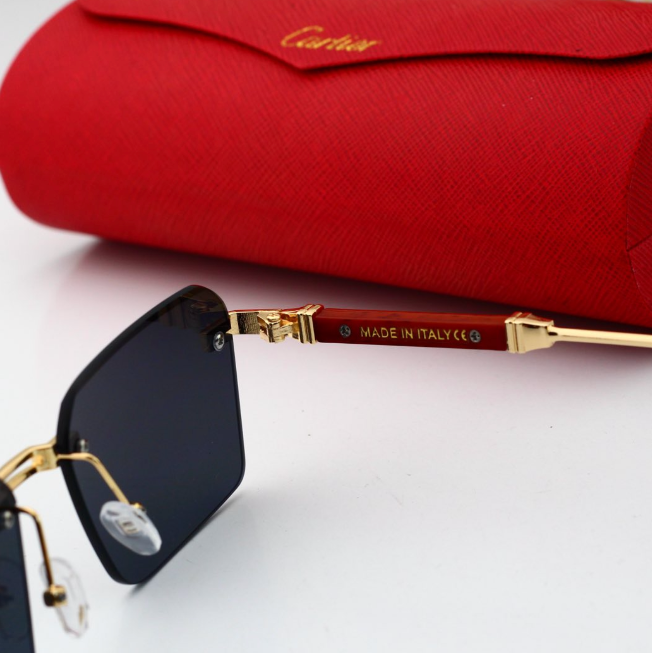 Luxury Gold Finish Fashion Sunglasses