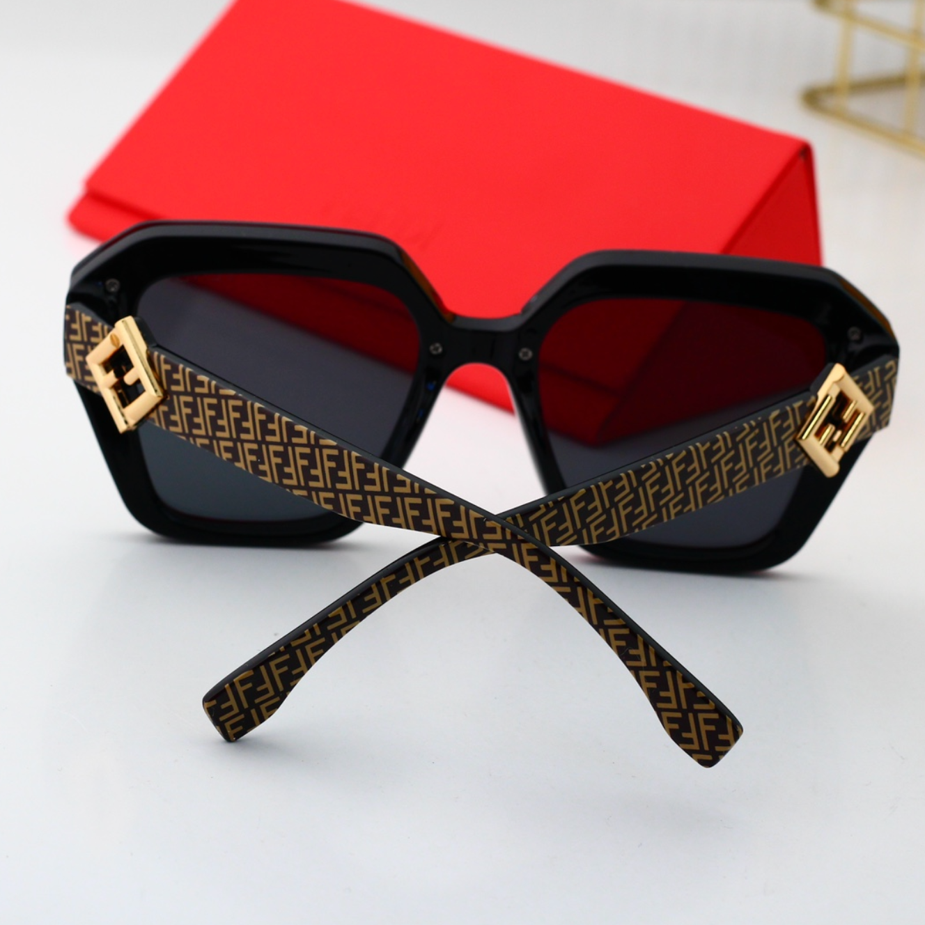 Luxury F Print Fashion Sunglasses