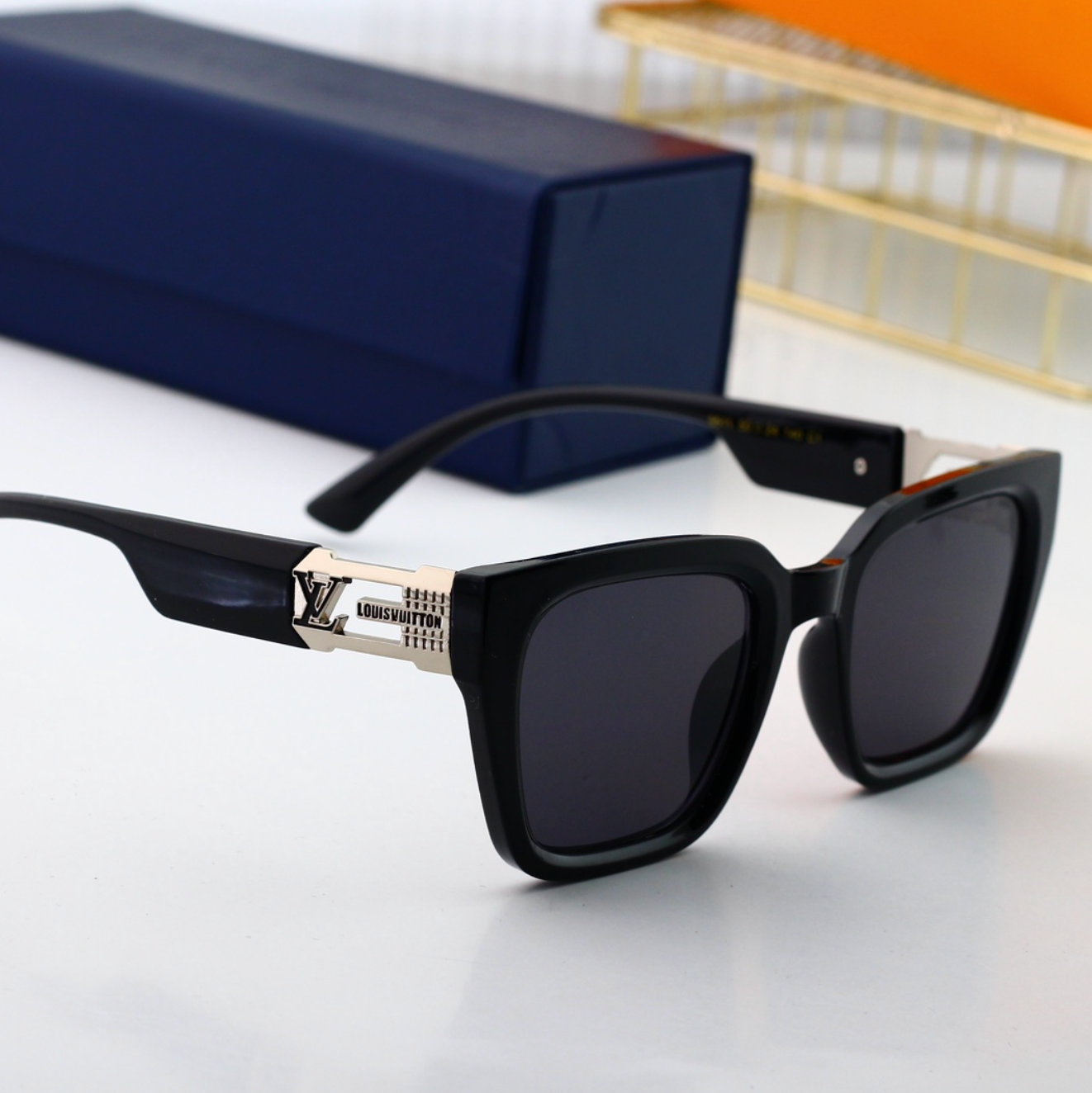 Luxury Golden Charm Fashion Sunglasses