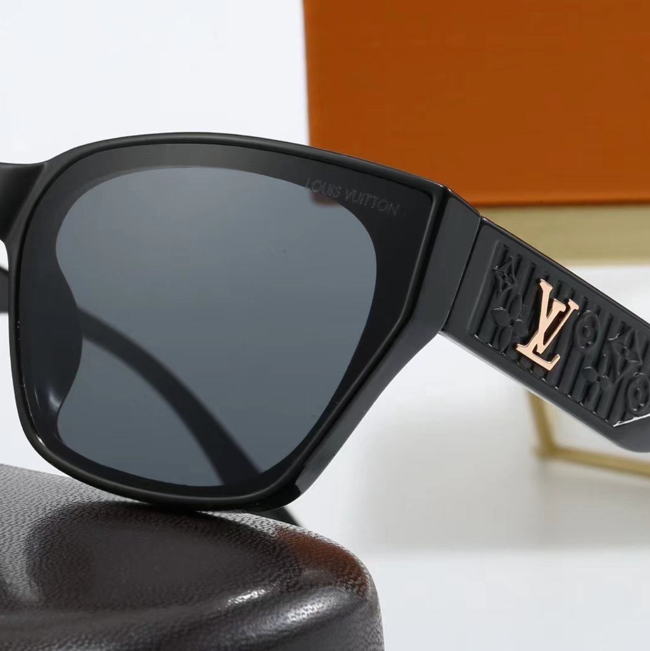 Luxury Black Shaded Fashion Sunglasses