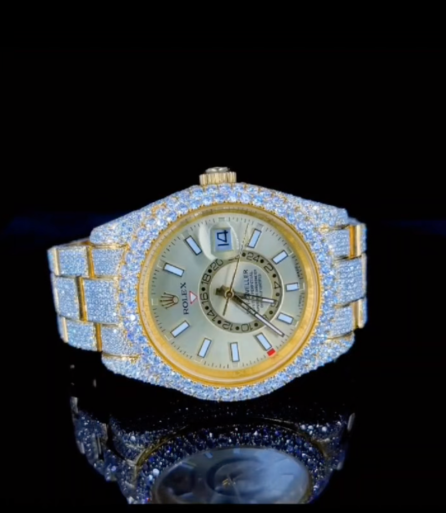 Vincenzo Onyx™️ VVS Moissanite Diamond Urrosolia Luxury Watch