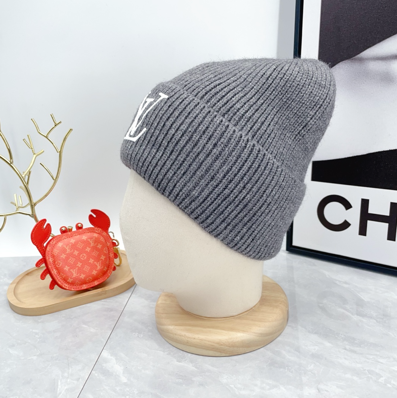 Luxury Wolf Grey Fashion Beanie