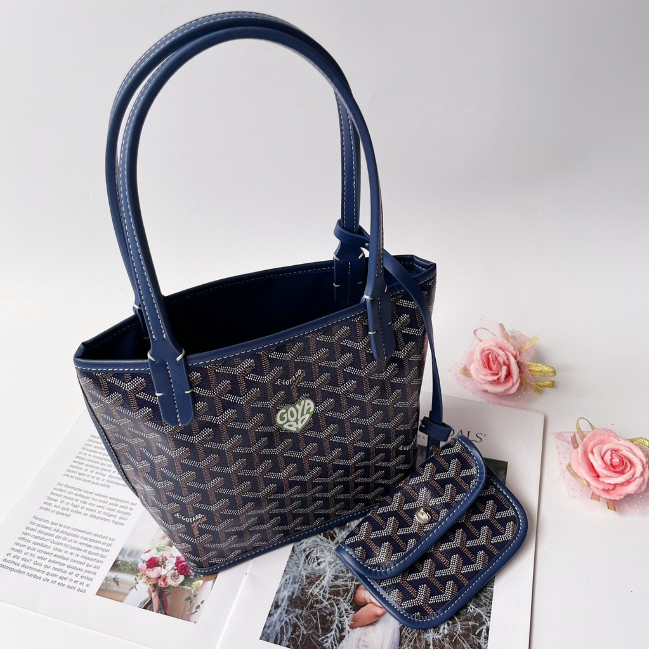 Luxury Grey 3D Charm Print Fashion Handbag