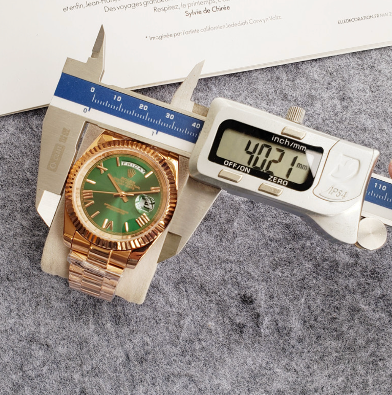 Luxury Reflecting Green Finish Fashion Watch